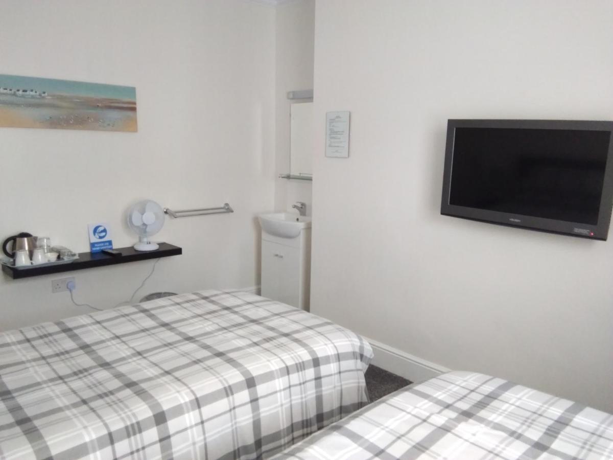 Comfort Guest House Лестър Екстериор снимка