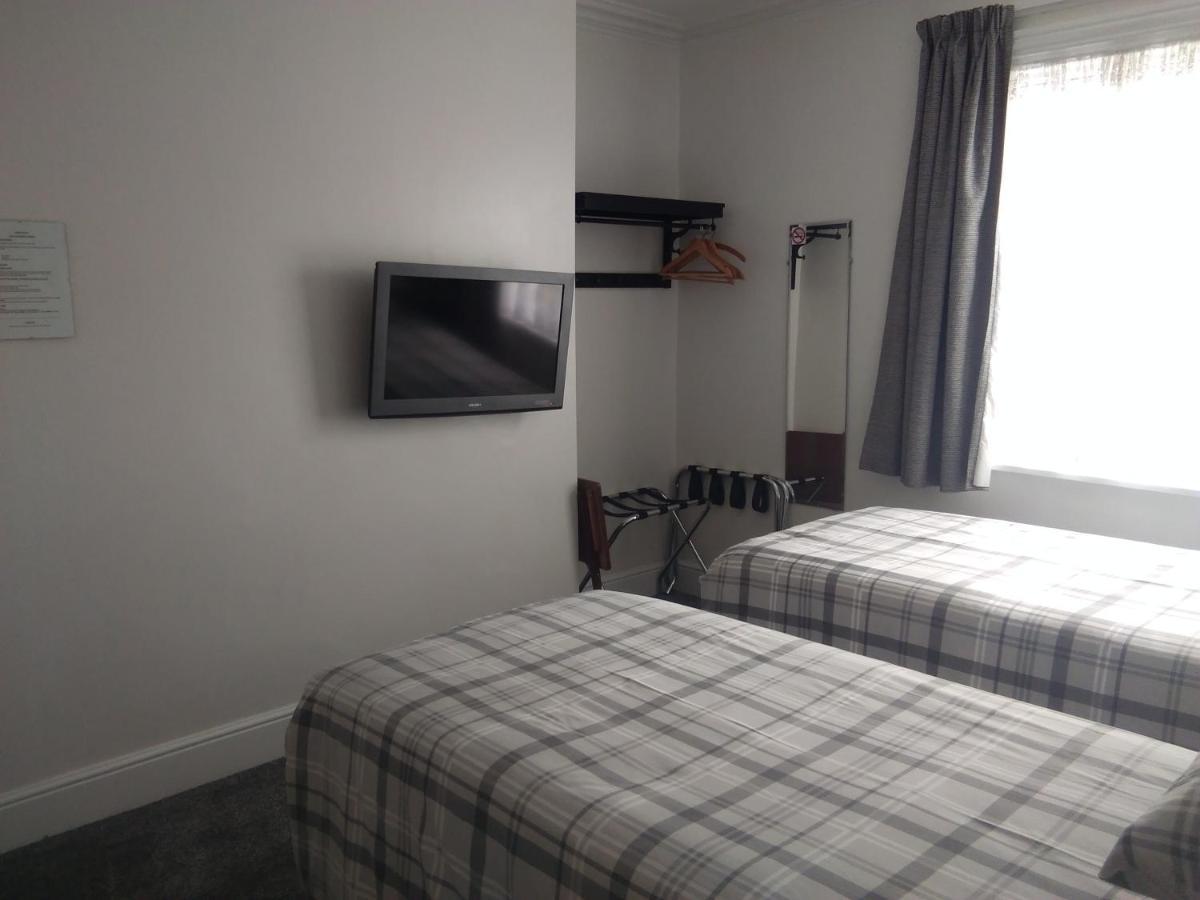 Comfort Guest House Лестър Екстериор снимка