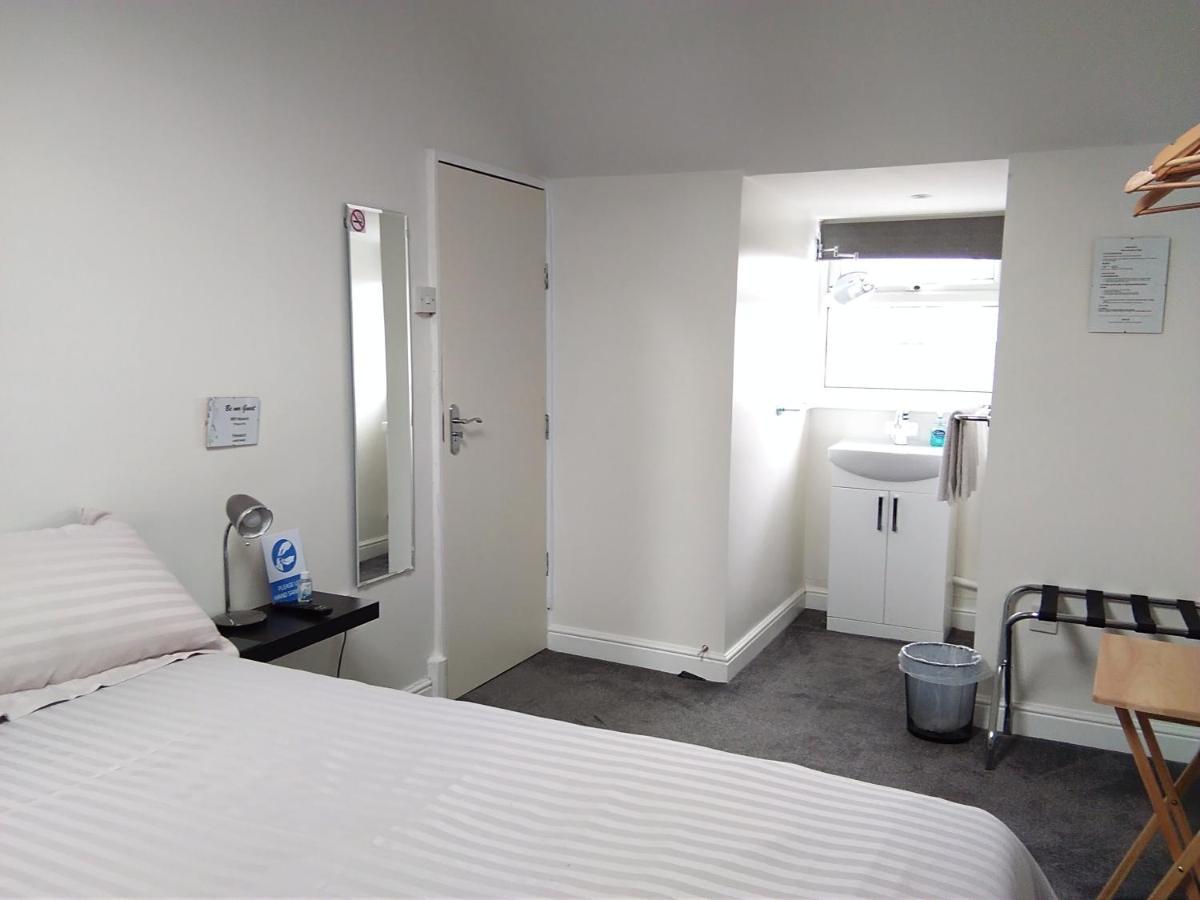 Comfort Guest House Лестър Екстериор снимка