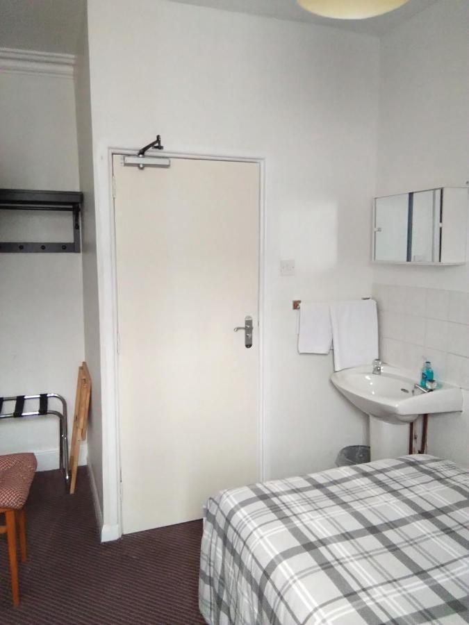 Comfort Guest House Лестър Екстериор снимка